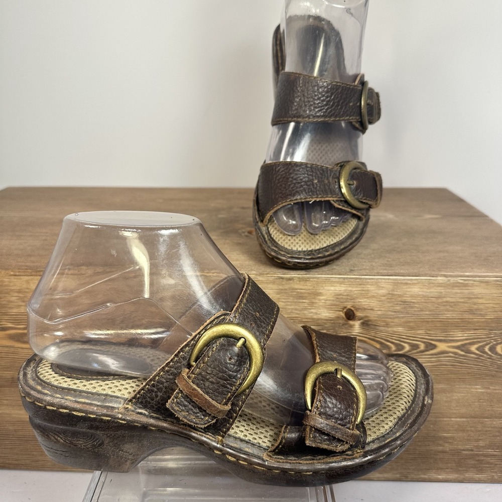 Born Leather Two Strap Heeled Sandals Womens 7/38 Buckle Boho Indie Earthy Y2K